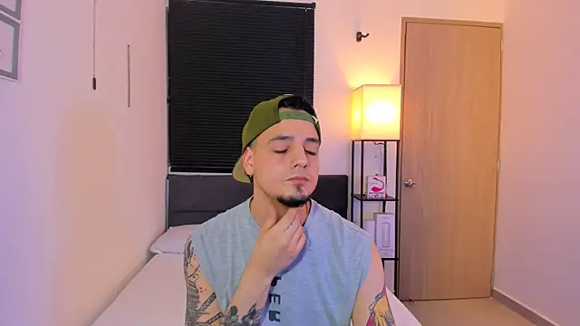 Czat XXX na żywo – alejandro_calderon1