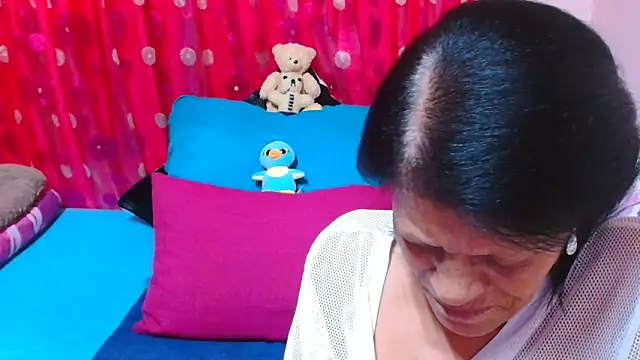 Chat XXX ao vivo de SLUTTYROXY