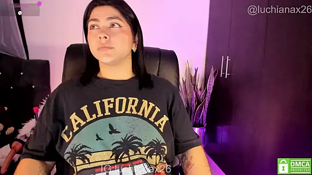 lucy26_'s Live XXX Chat