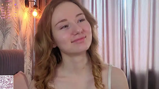 ElvinaRose 现场XXX聊天