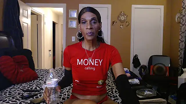 DivatheSnakecharmer 现场XXX聊天