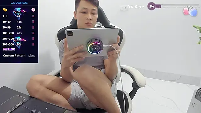 Naughty___asian live XXX chat