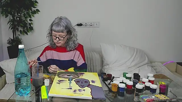 EdythElswick Adlı Modelin Canlı XXX Sohbeti