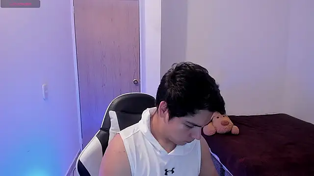 Chat XXX en directo de Asta_YunoXXX