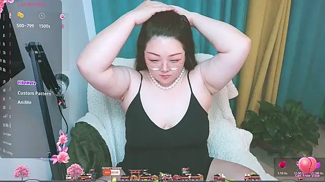 Chat XXX en directo de AngelwithEcup