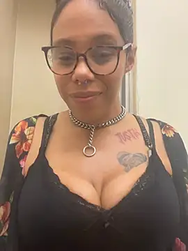 Princess_Desirae 라이브 XXX 채팅