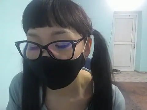 Chatroom XXX en direct de elllaaxx