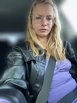 AnastasiaAniess 现场XXX聊天