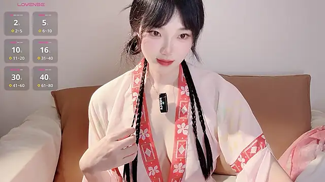 upoo7lt's Live XXX Chat