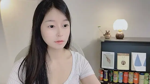 Onechestnut Chat XXX live