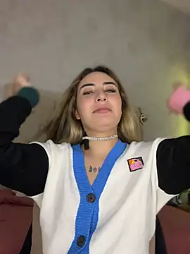 nini_love01 লাইভ XXX চ্যাট