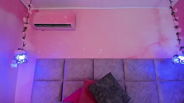 Lushi_Love Chat XXX in diretta