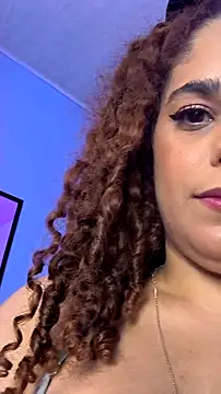 ninna_curly Chat XXX live