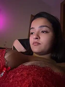 Manu_2002_ – Live XXX-chat