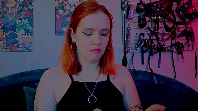 the_high_priestess Adlı Modelin Canlı XXX Sohbeti