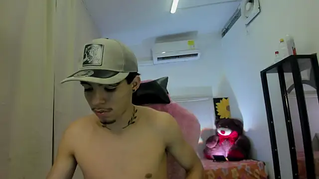 Bad_bunnyy_'s Live XXX Chat