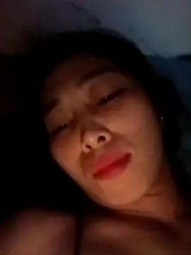 hd_love69 Adlı Modelin Canlı XXX Sohbeti