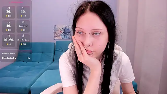 SugarBunny18: απευθείας συνομιλία ΧΧΧ