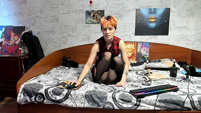 KagamiTayga Adlı Modelin Canlı XXX Sohbeti