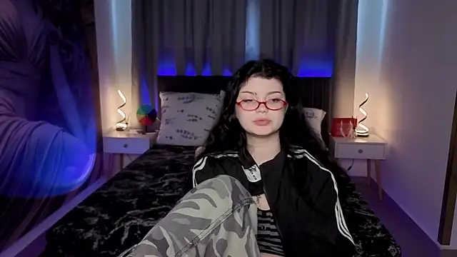 MileyRood élő XXX-chatje