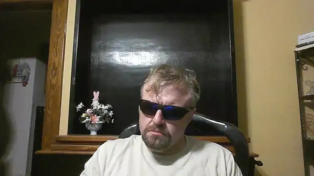 Pertunjukan Kamera Web TheOneDonShaun