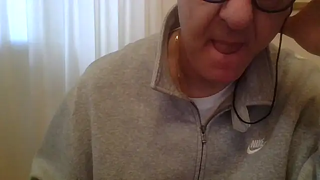 ANONIMO7735 Webcam Show