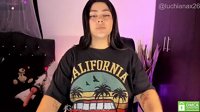 Czat XXX na żywo – lucy26_