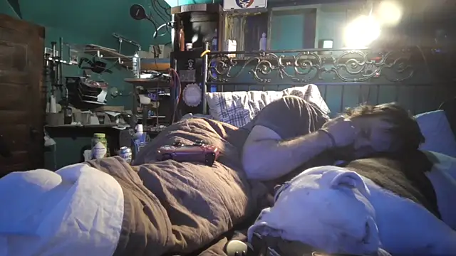 charactrzero élő XXX-chatje