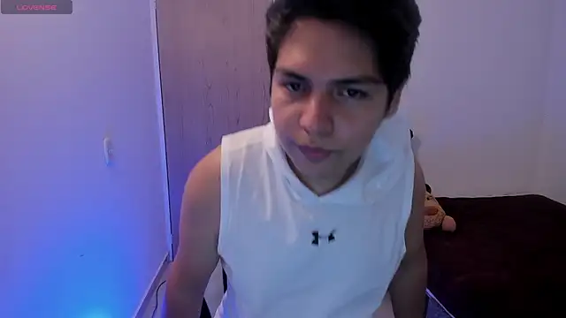 عرض كام Asta_YunoXXX