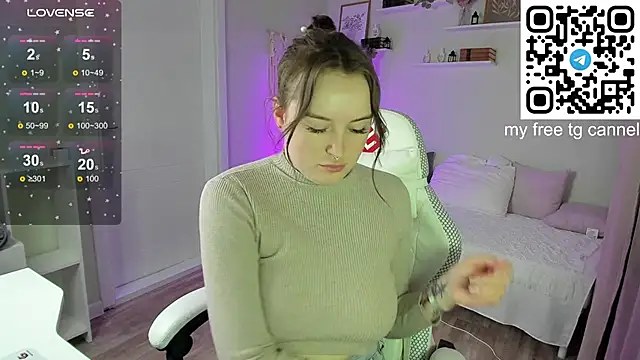 Laura_CollinsS Adlı Modelin Canlı XXX Sohbeti