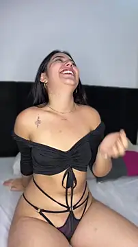 Chat XXX en directo de MidnightCoupleX