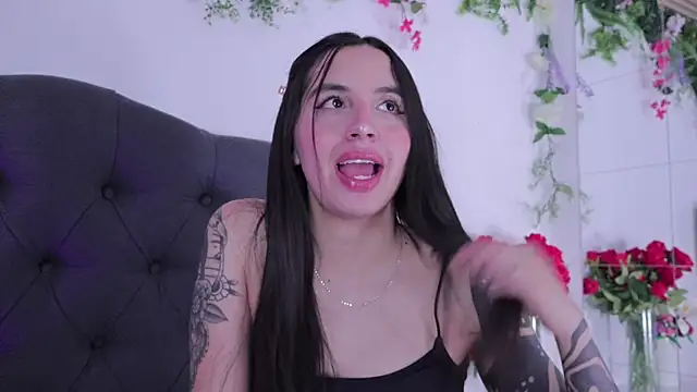 kaylee_lee Adlı Modelin Canlı XXX Sohbeti