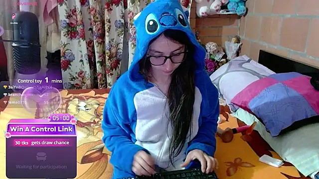 Maggie_Fox3's Webcam Show