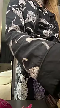 Czat XXX na żywo – AriWild