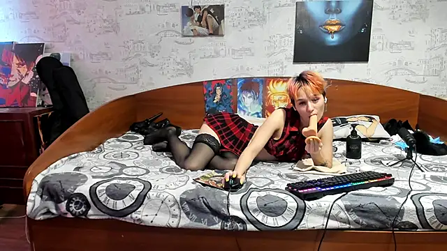 KagamiTayga Adlı Modelin Canlı XXX Sohbeti