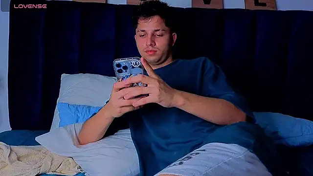 Issac_james_n Webbikameraesitys