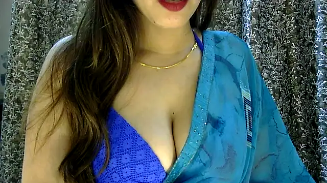 Czat XXX na żywo – Exotic_tanvi