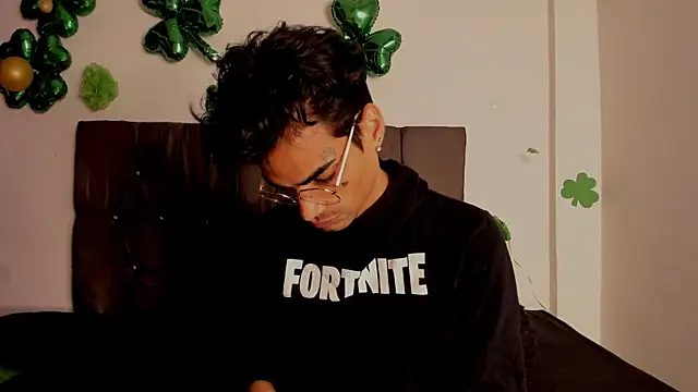 Онлайн чат XXX Gay_Red_Room