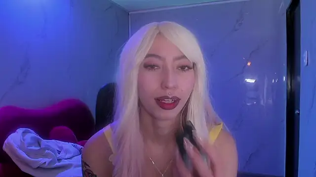 LilithCooperr_: онлайн-секс-чат