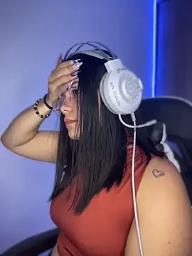 2Angela_ Chat XXX in diretta