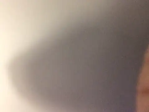 Pertunjukan Kamera Web LunaBl00m