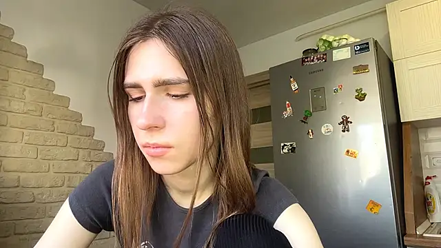 ElsieKuhlmann's Live XXX Chat