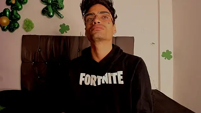 Gay_Red_Room: απευθείας συνομιλία ΧΧΧ