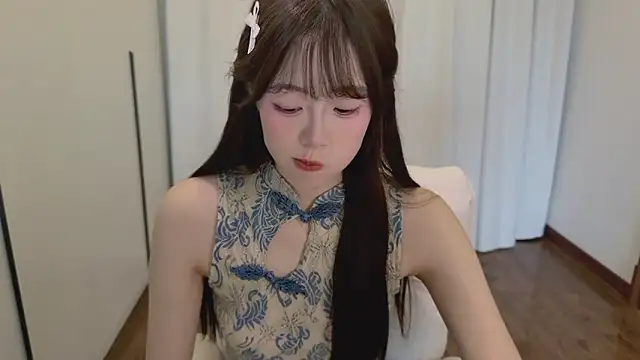 Onecutelittle: απευθείας συνομιλία ΧΧΧ