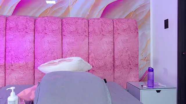 emmacurvy's Live XXX Chat