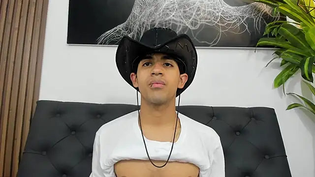 Онлайн чат XXX _ArchieBlu_