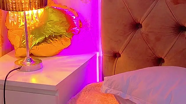 CoraVex élő XXX-chatje