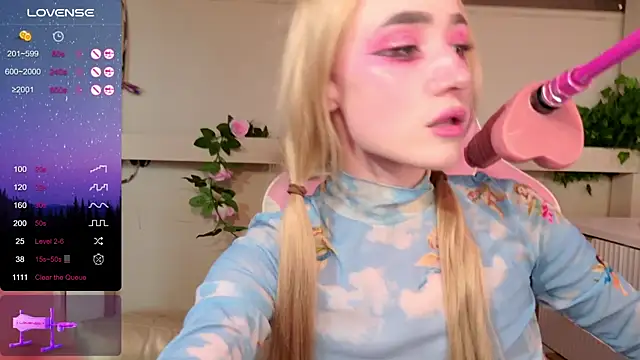 Živý XXX chat LeonaEviann