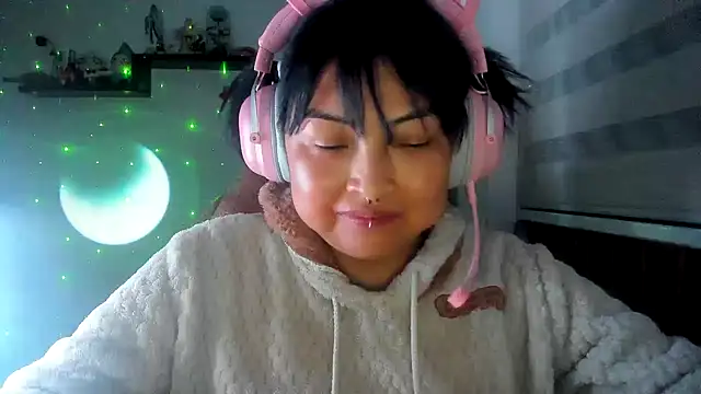 Онлайн чат XXX Shaddycute_