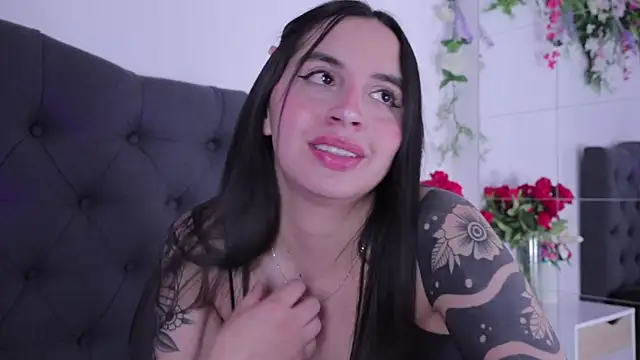 kaylee_lee 即時 XXX 聊天